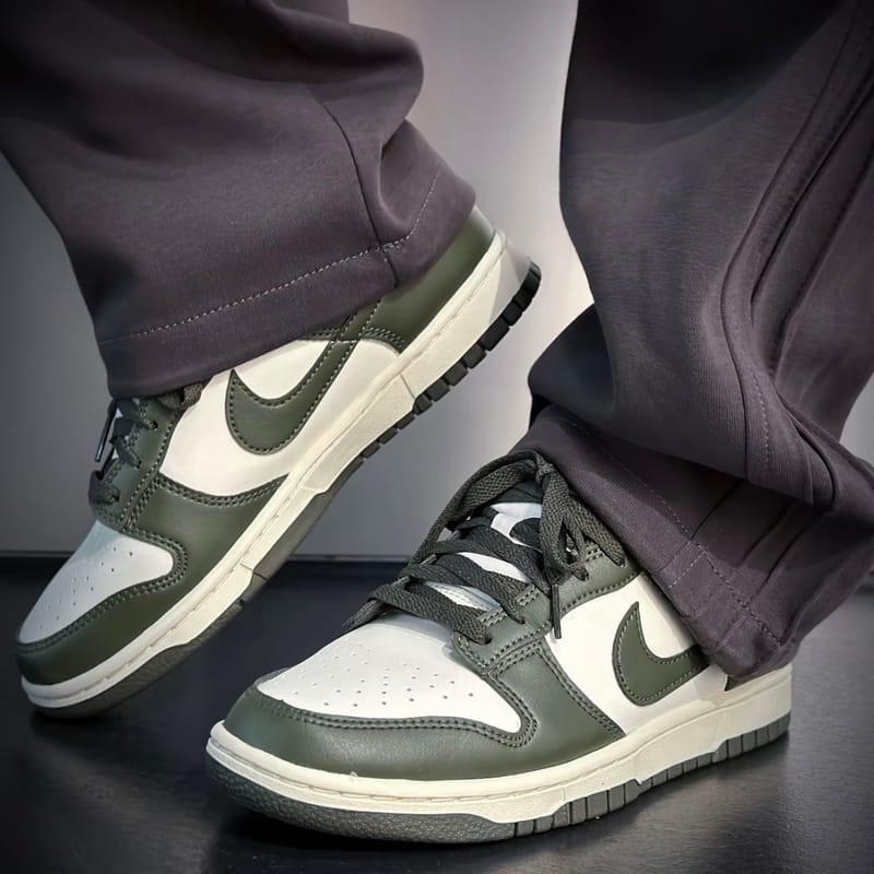 Nike Dunk Low