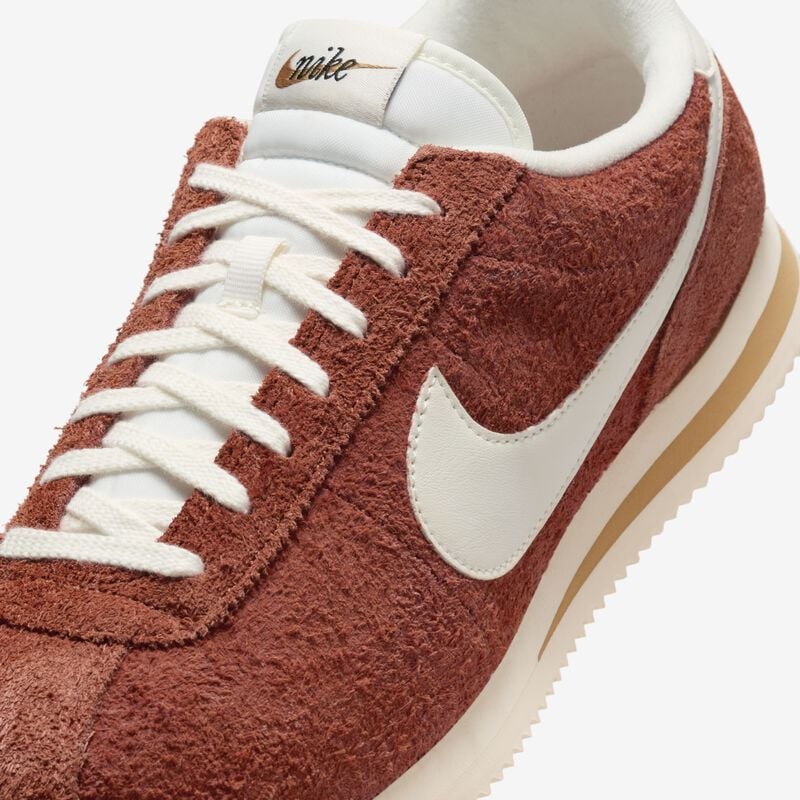 Nike Cortez SE Suede