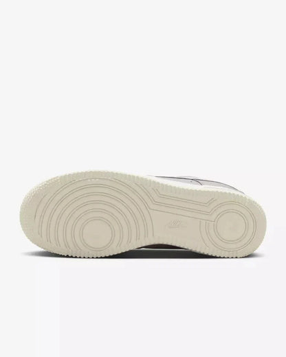 Nike Air Force 1 '07